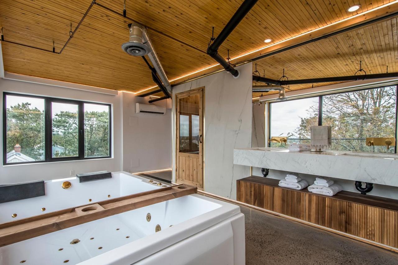 The Halifax Rooftop - Cozy Spa B&B Exterior foto