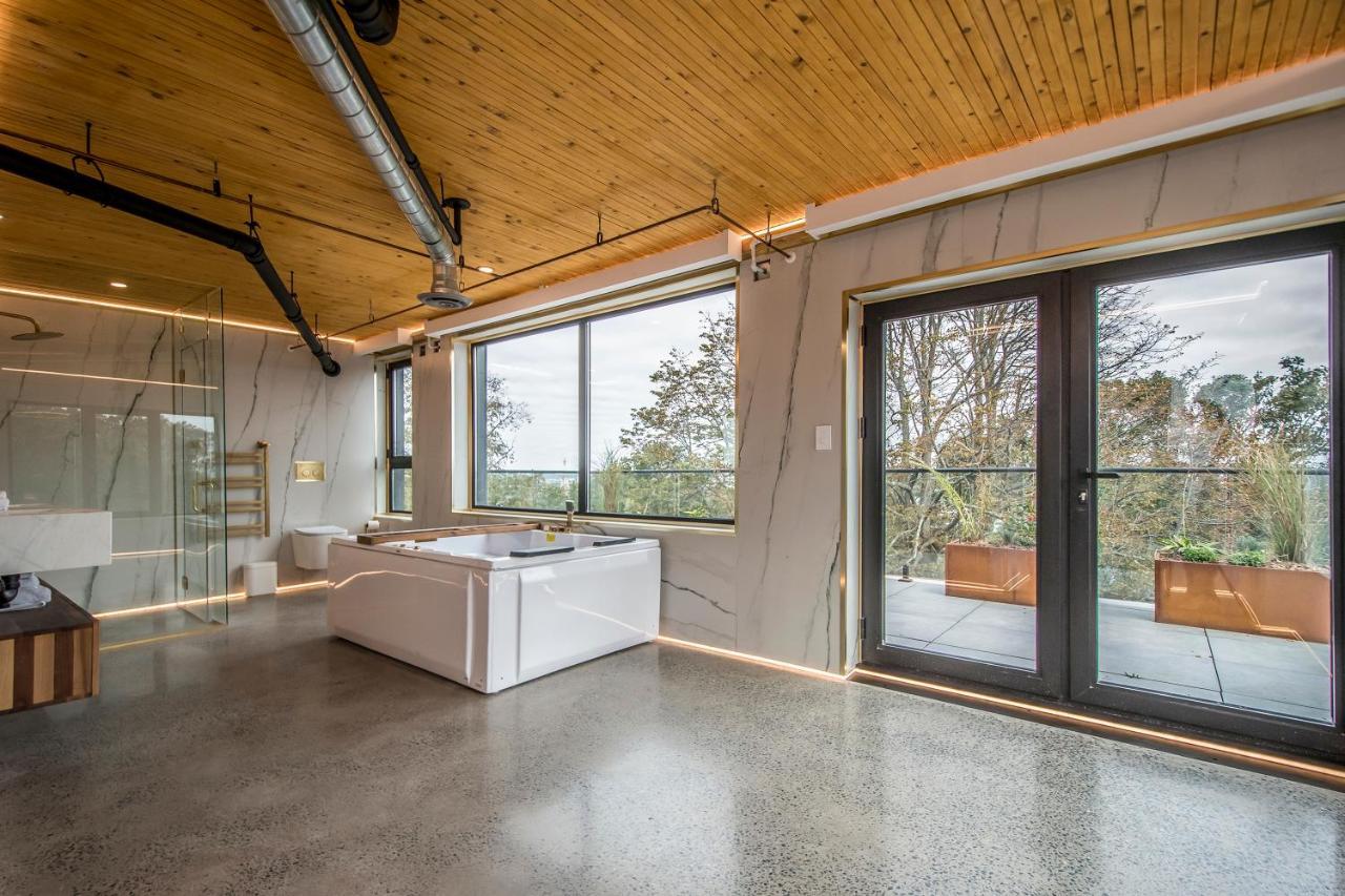 The Halifax Rooftop - Cozy Spa B&B Exterior foto